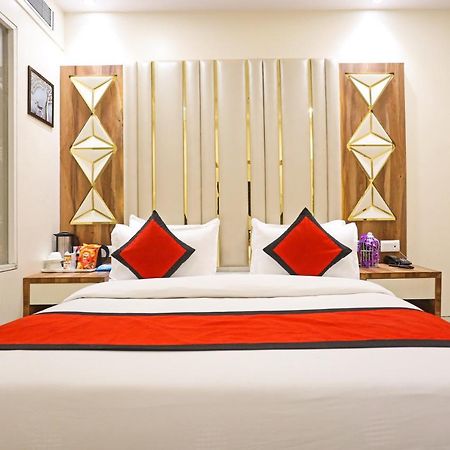 Frank Stay-Worth Near Rk Ashram Metro Station Nuova Delhi Esterno foto